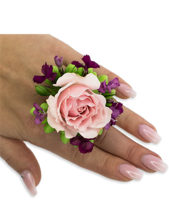 Prepster Floral Ring